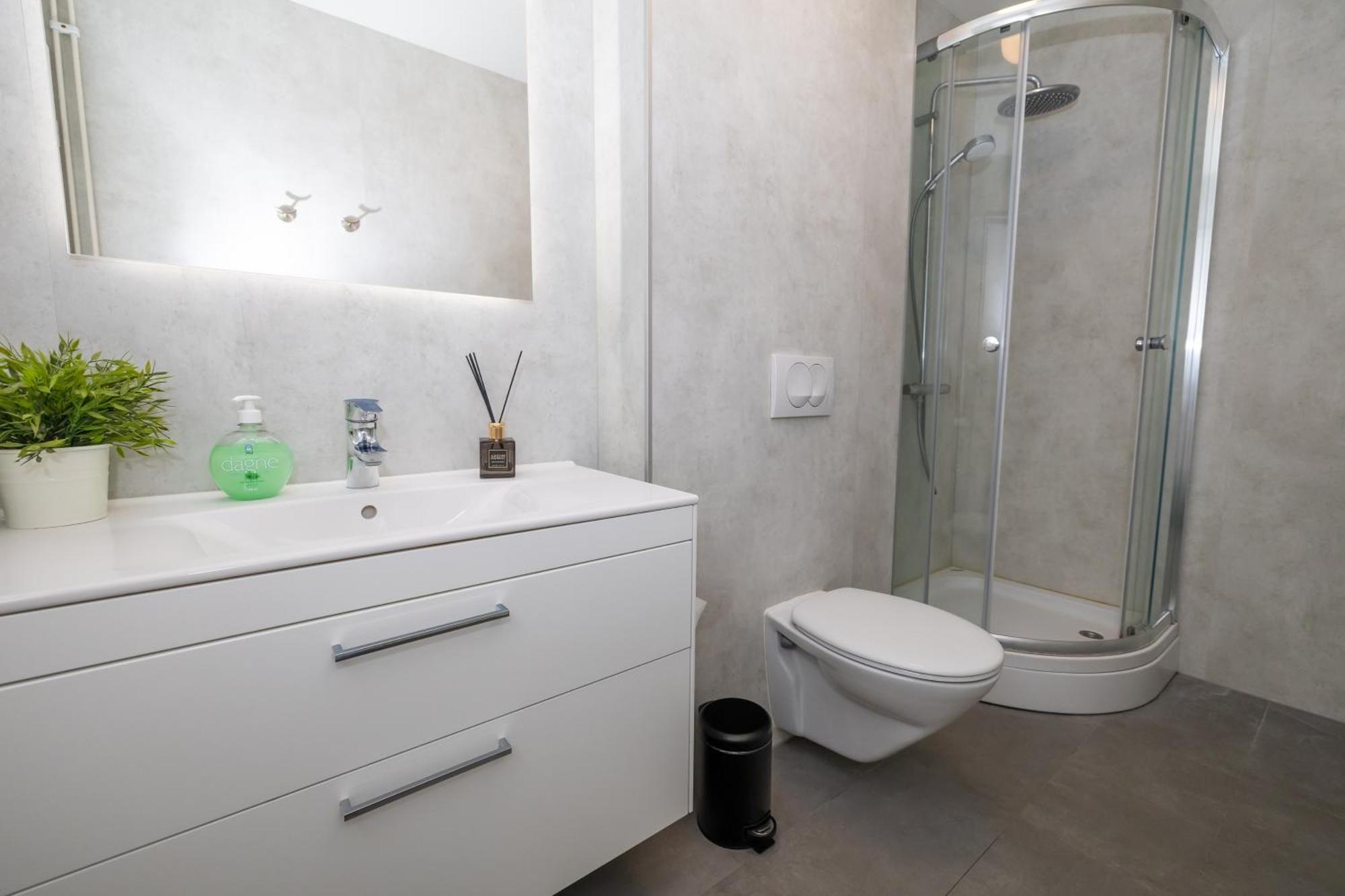 Charming Deluxe Apartment Akureyri Pokoj fotografie